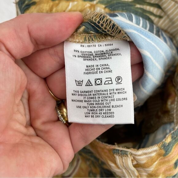 Anthropologie Chino Relaxed Floral Bird Print Trouser Pants - Picture 8 of 8